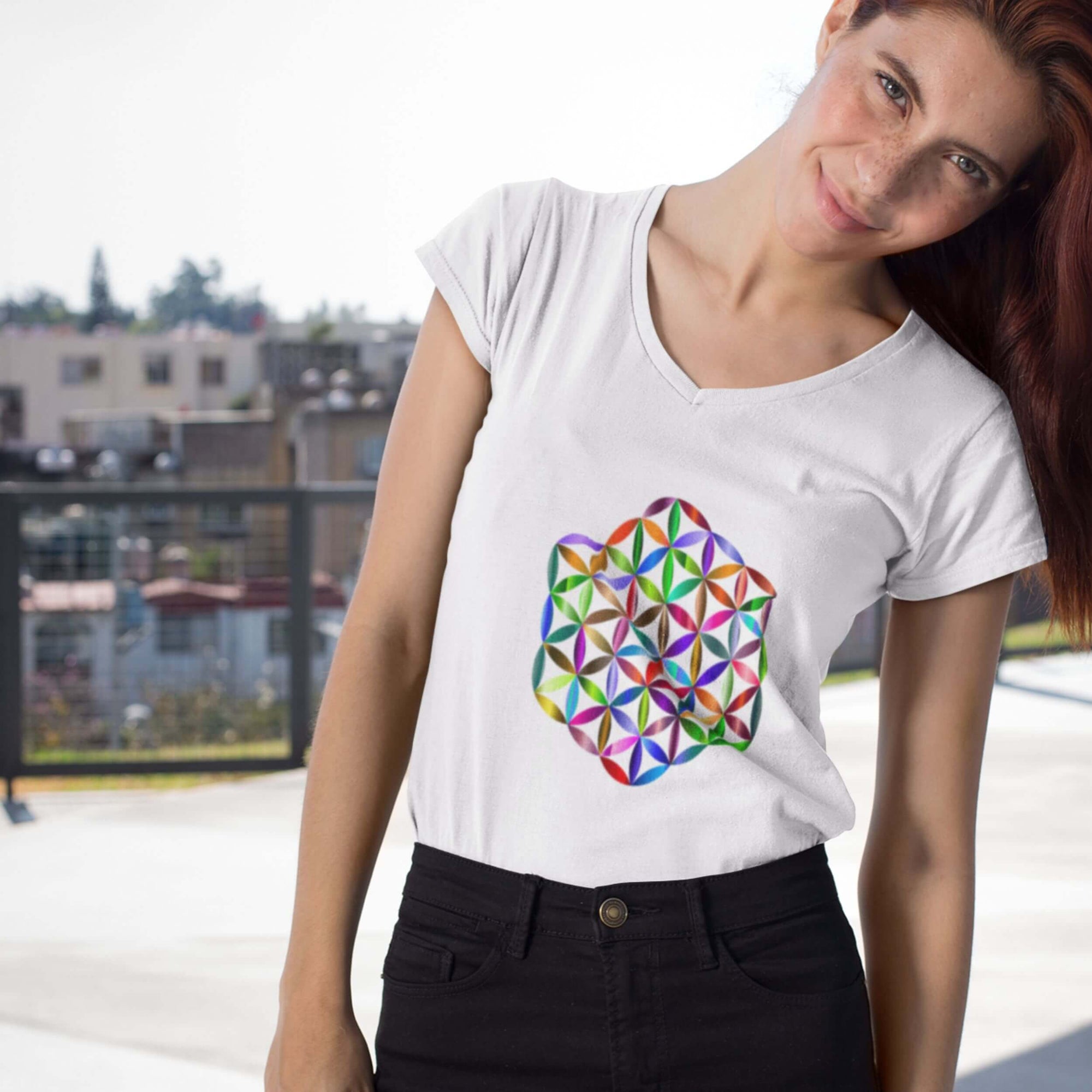 T-shirt-col-V-en-coton-bio-pour-femme-Fleur-de-vie-Chakras